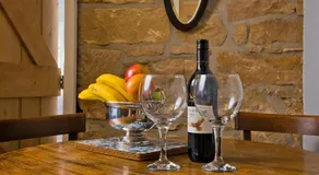 Cosy Country Cottage Retreat Near Peak District & Chatsworth - Image 3