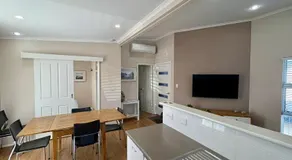 The Beach Quarters - Image 3
