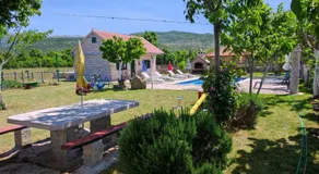Nikini dvori - Image 3