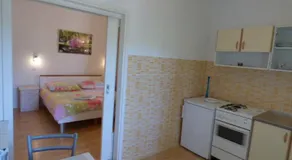 Apartment Kleines Apartment in der ersten Etage by Interhome - Image 4