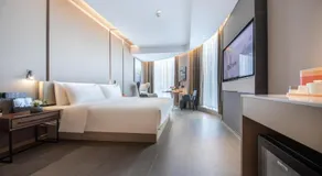 Atour Hotel Nanjing Drum Town Qingliang Gate - Image 2