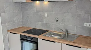 Komplett renovierte Design-Wohnung in Stadtnähe - Image 5