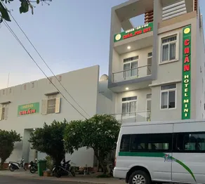 Chan Hotel Dao Phu Quy - Image 3