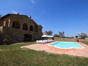 Pretty Farmhouse in Castel del Piano with Terrace - Image 2