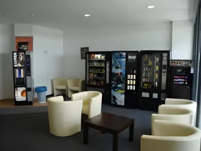 Low Budget Hostel - Image 4