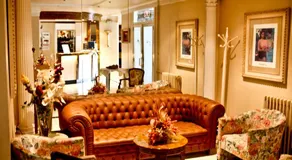 Hotel Pintor Marsà - Image 2
