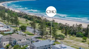 Ocean Views at Acacia - Beachfront Apartment - Image 3