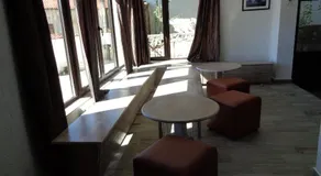 Cloudbase Guesthouse - Image 3