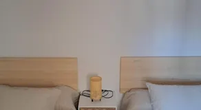 5 Apartamentos Cómodos en el Corazón de Baza - Image 3