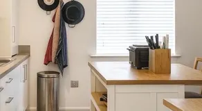 Reading Retreat – 1 Bed with Private Parking - Image 3