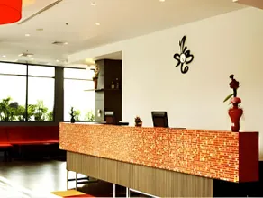 The Sez Hotel Bangsaen - Image 3