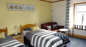 Kindale House - Image 2