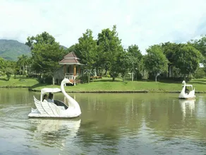 Tanaosri & Creekside Resort - Image 2