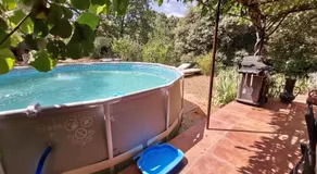 T2 indépendant terrasse et piscine au calme Var sud de la France - Image 3