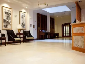 SW Hotel - Image 2