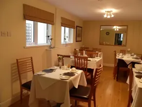 Ennislare House Guest Accommodation - Image 4