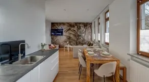 Kaza Guesthouse, centrally located 2 & 3 bedroom Apartments in Augsburg - Image 2