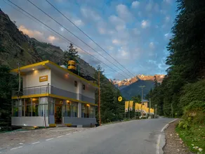 The Hosteller Kasol, Riverside - Image 4