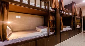 Red House Hostels - POWAI HOSTELS GROUPS - Image 2