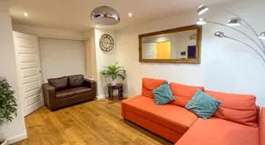 4 Bed complete Home in Edinburgh Near Airport - Image 3