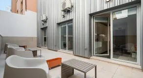 Confort y Ubicación en Madrid - Santero Suites - Image 4