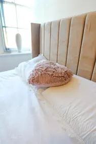 Bury Centre 2BR | Free Parking | 25m to Manchester - Image 2