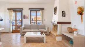 Iris Home - Image 2