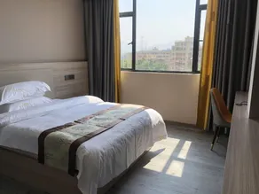 Verna Boutique Apartments - Image 2