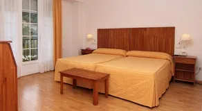 Hotel Valcarce Camino de Santiago - Image 2
