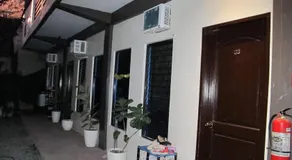Leo Green Apartelle - Image 4