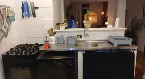 Apartamento charmoso somente acesso de escada - Image 4