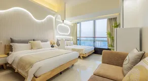 Grand Continental Apartment - Image 2