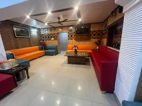 Hotel Star of Kashmir - Image 5