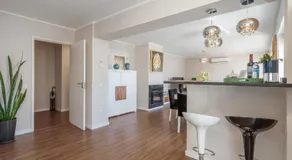 Cozy 2BR Central Terrace with AC Parking Metro - Image 4