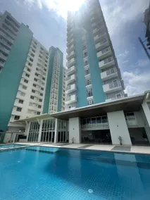 Lux 1BDM Exec Condo w Balcony, Mesavirre Bacolod - Image 3