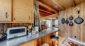 Mowing Way Retreat - Image 4