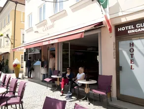 Hotel Guntia Boardinghouse virtueller check in und Zimmer Zugang - Image 3