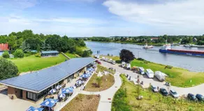 Kanalvilla - Urlaub am Nord-Ostseekanal - zwei Ferienwohnungen im Angebot- eine im Dachgeschoss und eine Wohnung mit Garten - Image 5