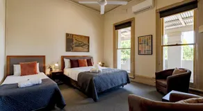 Delatite Hotel - Image 2