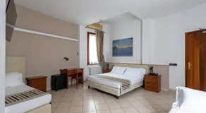 Hotel Mantegna Stazione, MantegnaHotels - Image 2