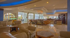 Atlantis Hotel - Image 4
