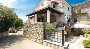 Tamburika colorful apartment in rustica area - Image 4