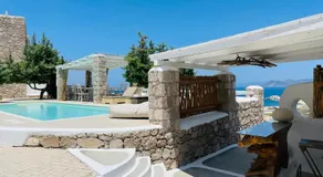 Milo Milo Suites - Image 3