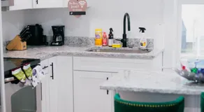 Cozy Nest Cottage - Image 4