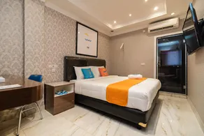 Sans Hotel Beauty Palembang - Image 2