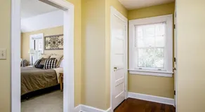 The Cottage at Knollwood Manor - Image 3
