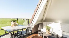 The Sunset Apartments - Image 3