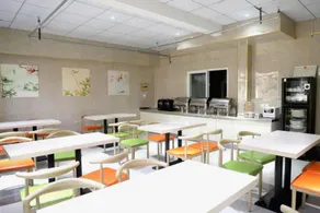 Lekelin Chain Hotel (Neiqiu Central Hospital Branch) - Image 4