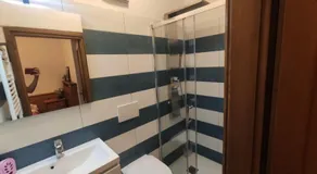 La Favorita - Image 2