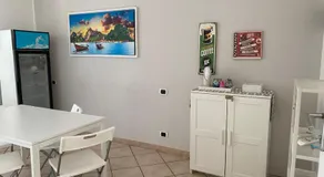 Travelershome 7Metri Ciampino GuestHouse - Image 5